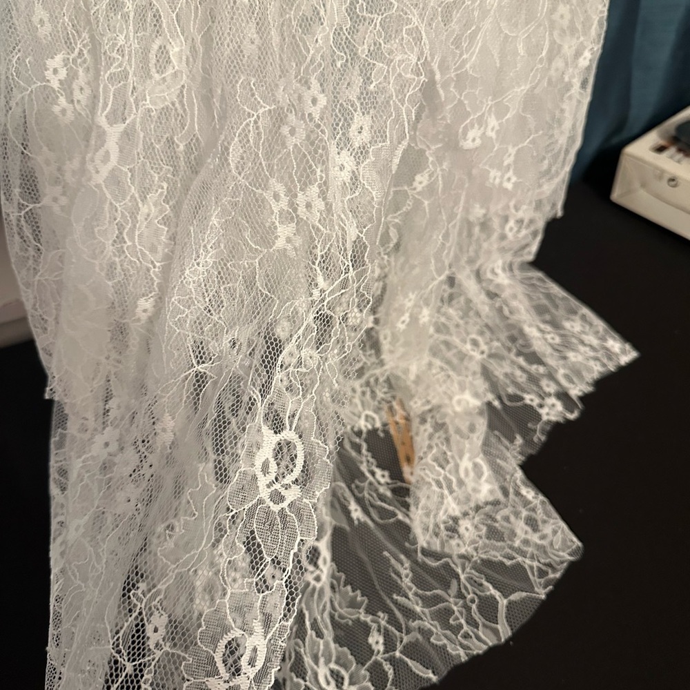 Lulu's White Lace Dress - Picture 4 of 5